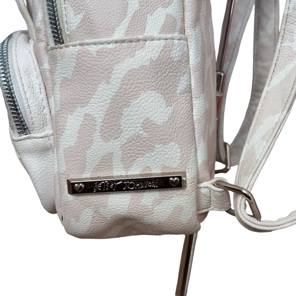Betsey Johnson Dog Mini Backpack - Picture 7 of 15